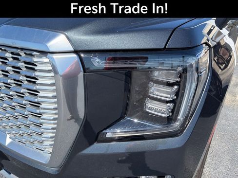 Certified 2021 GMC Yukon XL Denali w/ Denali Premium Package image 4