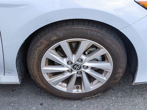 Used 2023 Toyota Camry LE FWD image 12