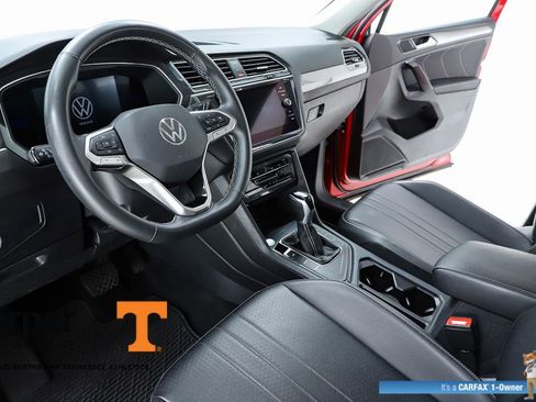 Used 2022 Volkswagen Tiguan SE image 58