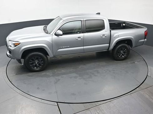Certified 2023 Toyota Tacoma SR5 image 39