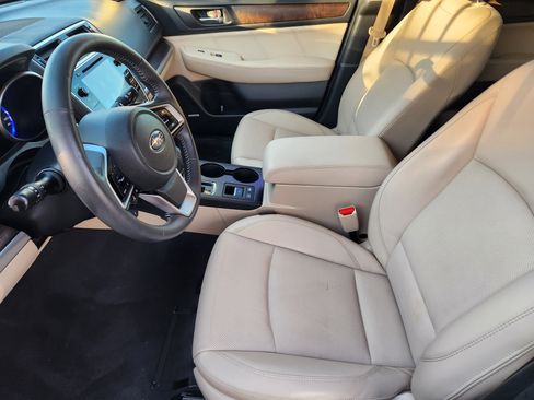 Used 2018 Subaru Outback 2.5i Limited image 15