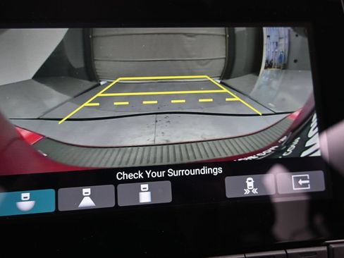 Used 2024 Honda Odyssey Touring image 25