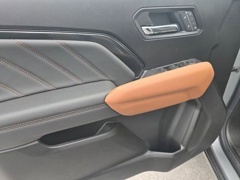 New 2026 GMC Canyon AT4 w/ Technology Plus Package AWD/4WD image 19