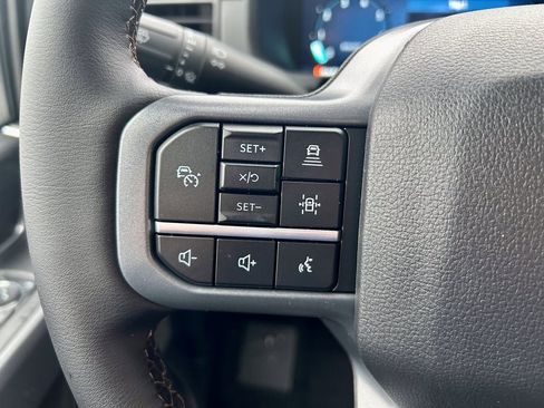 New 2025 Ford F150 Lariat w/ Equipment Group 502A High image 28