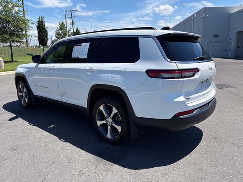 Used 2024 Jeep Grand Cherokee L Limited AWD/4WD image 7