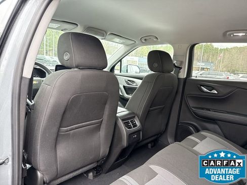 Used 2025 Chevrolet Blazer LT image 27
