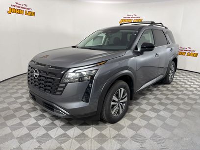 New 2026 Nissan Pathfinder SL