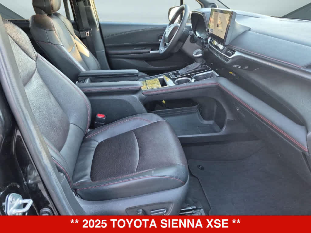 Used 2025 Toyota Sienna XSE w/ XSE Premium Package AWD/4WD image 22