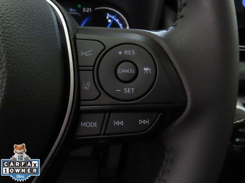 Used 2025 Toyota RAV4 XSE image 16