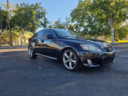 Used 2007 Lexus IS 250 RWD image 3