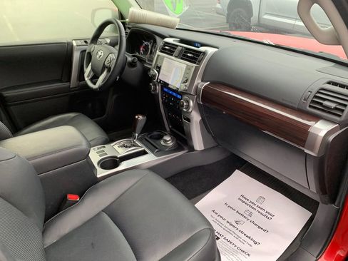 Used 2024 Toyota 4Runner Limited image 17