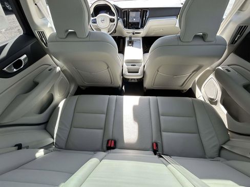 New 2026 Volvo V60 B5 Cross Country Plus w/ Climate Package AWD/4WD image 16