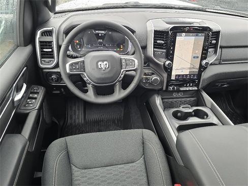 New 2026 RAM 1500 4x4 Crew Cab image 6