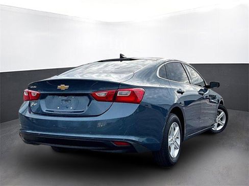 Used 2024 Chevrolet Malibu LS image 7