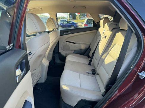 Used 2016 Hyundai Tucson SE w/ Option Group 02 image 12