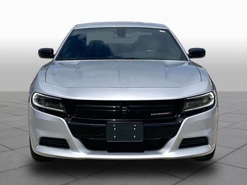 Used 2022 Dodge Charger SXT w/ Blacktop Package RWD image 3