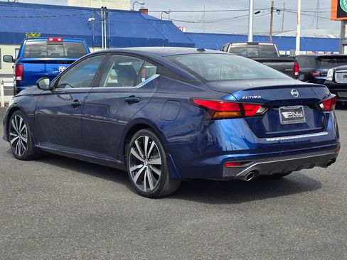 Used 2020 Nissan Altima 2.5 SR FWD image 8