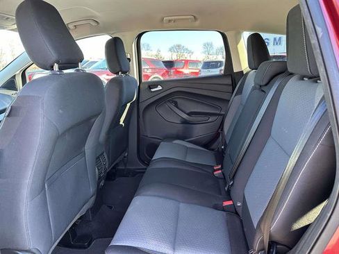 Used 2018 Ford Escape SE w/ SE Sync 3 Package image 10