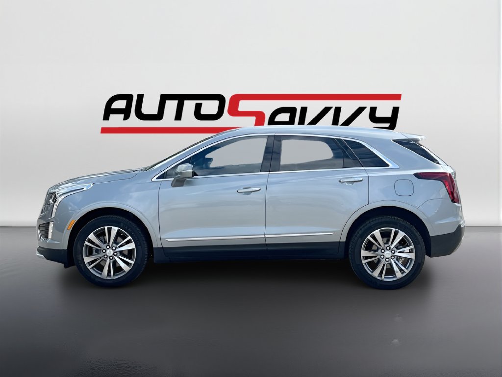 Used 2025 Cadillac XT5 Premium Luxury w/ LPO, Floor Liner Package FWD image 4