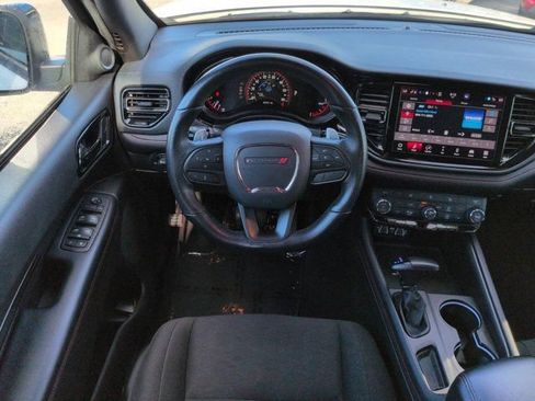 Used 2025 Dodge Durango GT AWD/4WD image 15