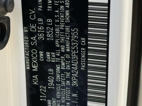 Used 2023 Kia Rio LX image 28