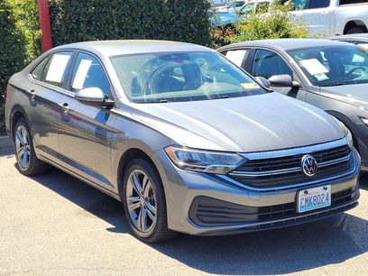 Used 2024 Volkswagen Jetta SE