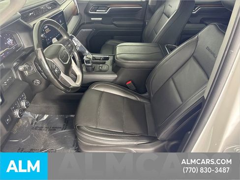 Used 2024 GMC Sierra 1500 Denali w/ Technology Package image 9