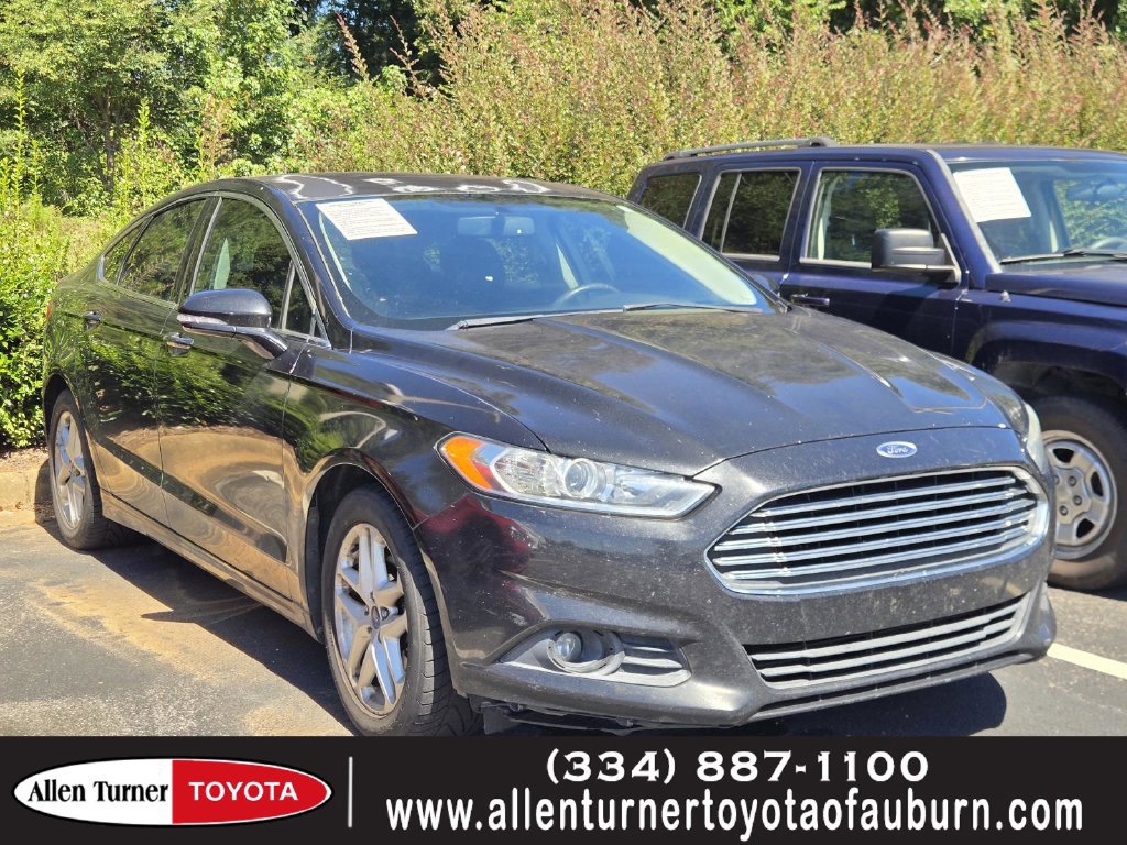Used 2014 Ford Fusion SE w/ Equipment Group 202A FWD image 1