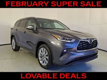 Used 2023 Toyota Highlander Limited