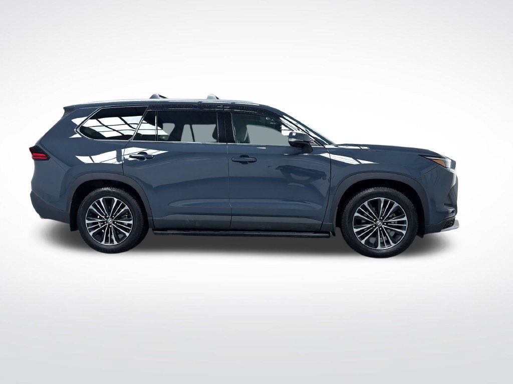 Certified 2025 Toyota Grand Highlander AWD Hybrid image 11