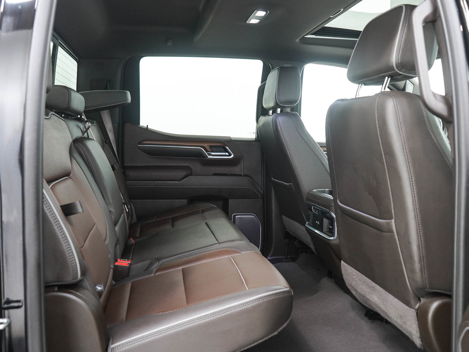 Used 2023 GMC Sierra 1500 Denali AWD/4WD image 14