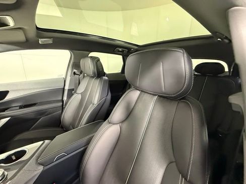 New 2026 Cadillac Optiq Sport 2 w/ LPO, Floor Liner Package AWD/4WD image 14