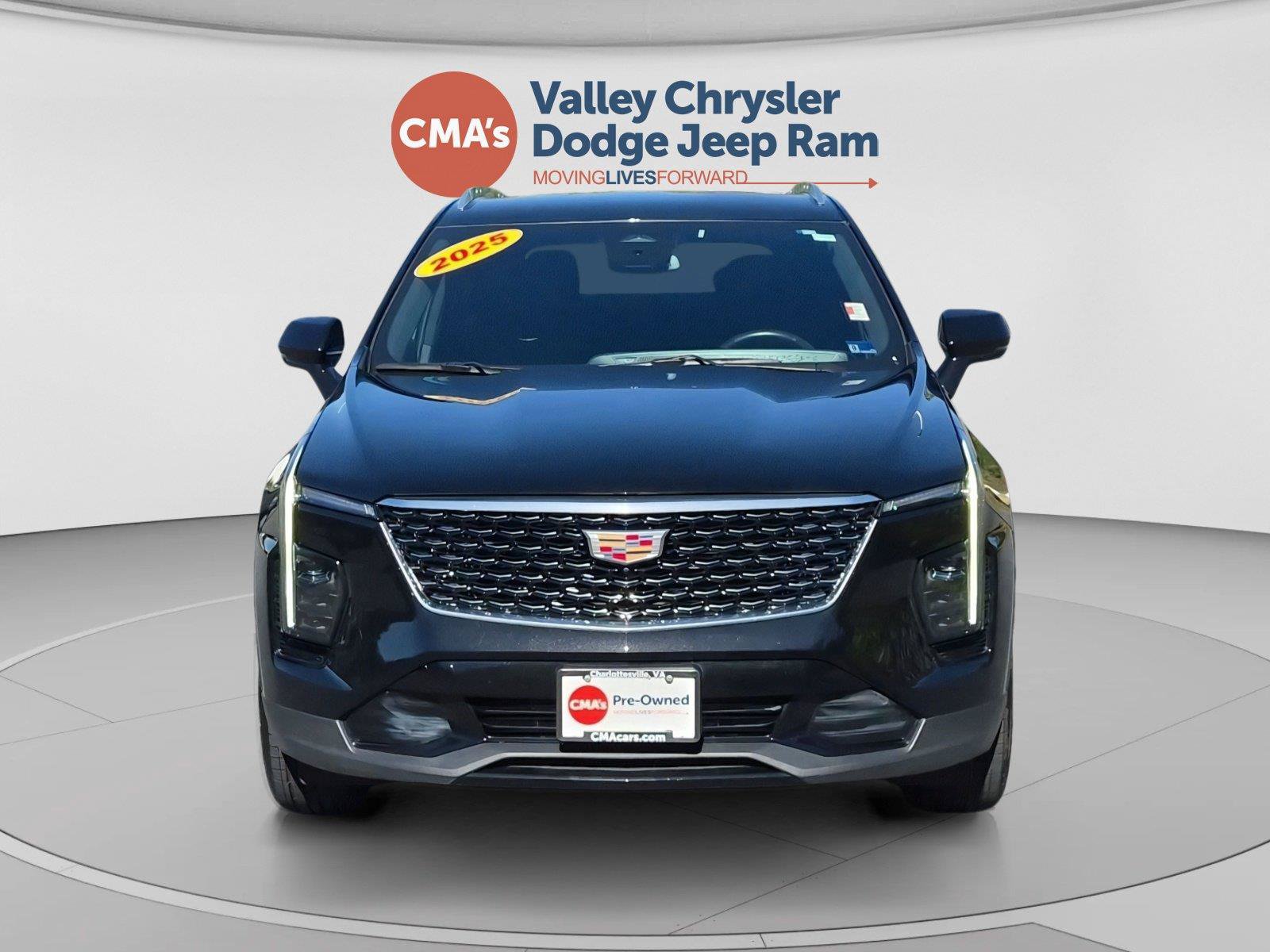 Used 2025 Cadillac XT4 Premium Luxury AWD/4WD image 8