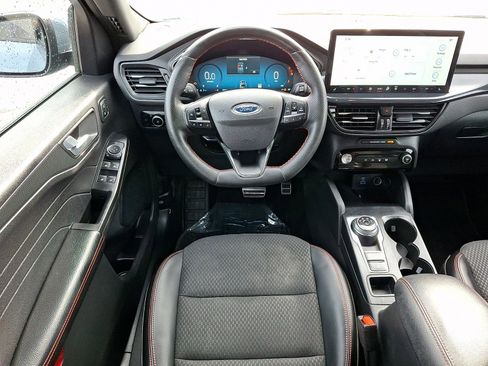 Certified 2023 Ford Escape ST-Line Select w/ Tech Pack #2 AWD/4WD image 10