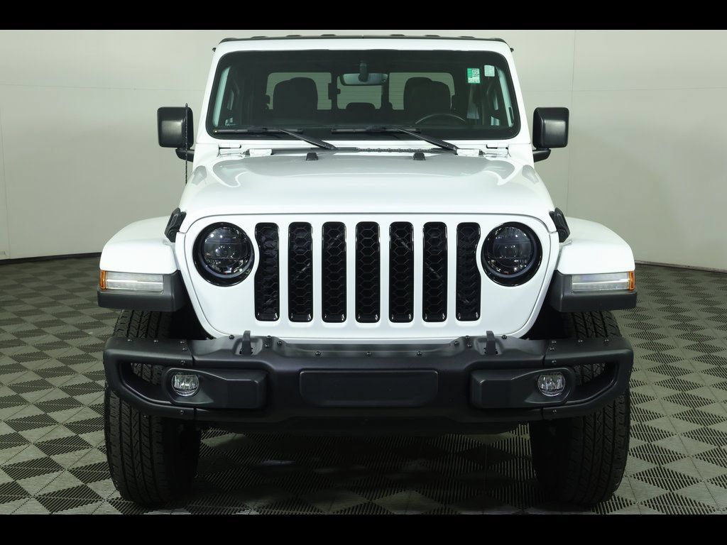 Used 2023 Jeep Gladiator Sport AWD/4WD image 12