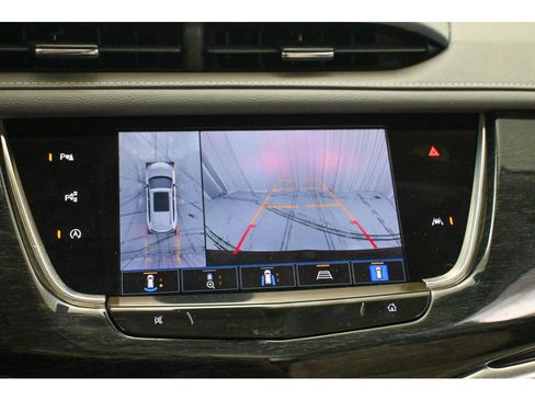 Used 2022 Cadillac XT6 Premium Luxury w/ Technology Package image 48