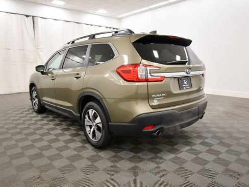 Used 2025 Subaru Ascent Premium AWD/4WD image 5