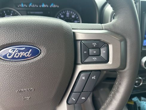 Used 2021 Ford Expedition XLT RWD image 15