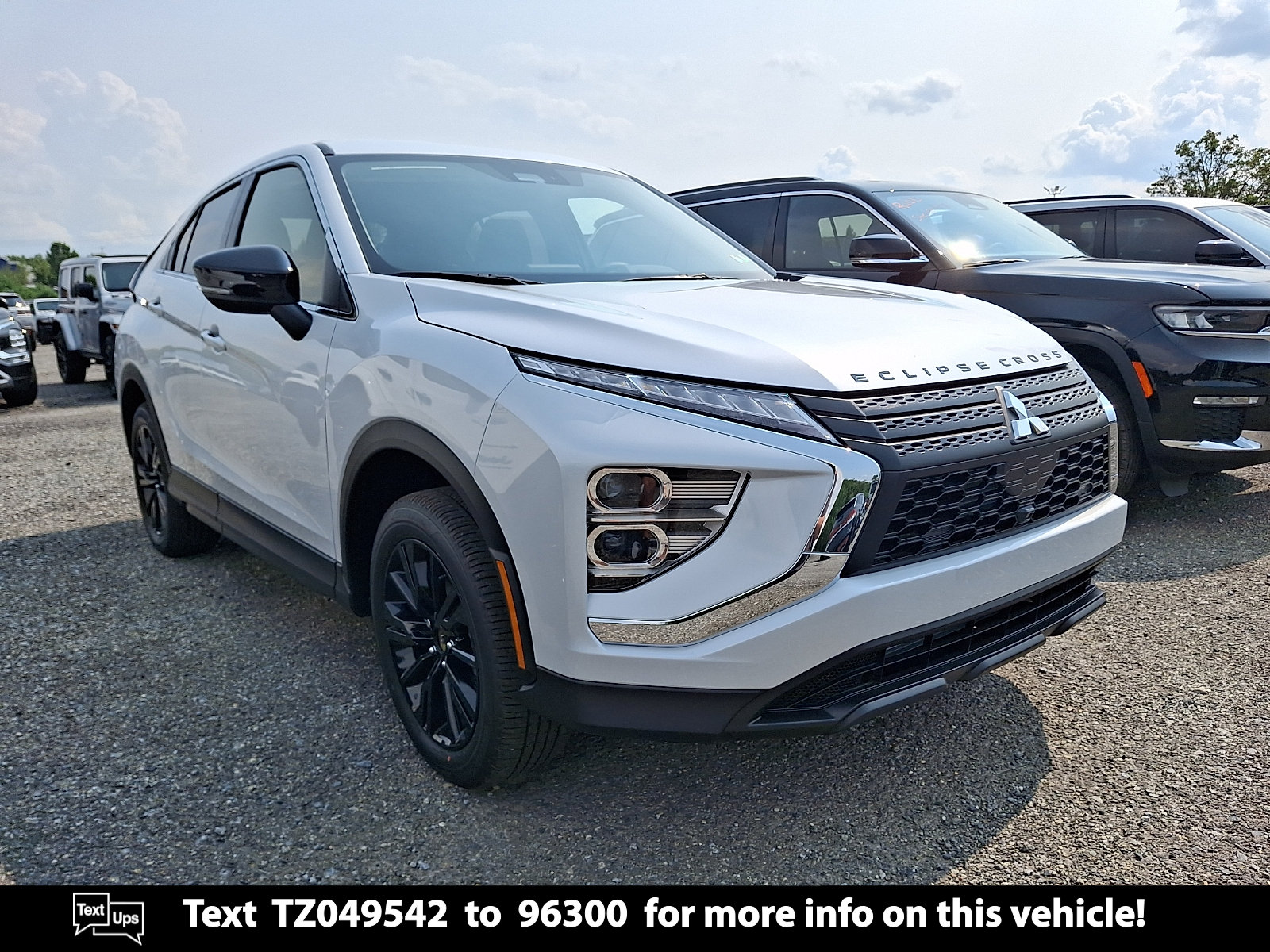 New 2026 Mitsubishi Eclipse Cross LE AWD/4WD image 1