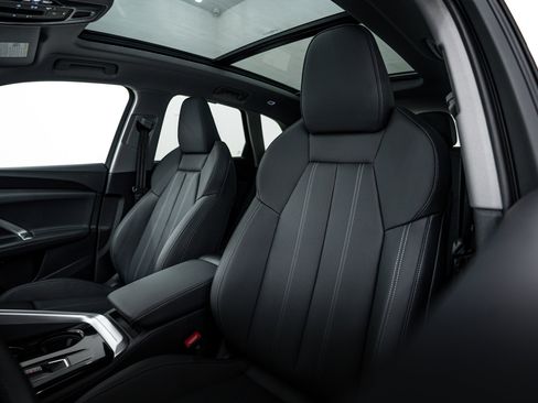 New 2025 Audi Q5 2.0T Premium Plus image 16