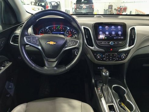 Used 2020 Chevrolet Equinox Premier AWD/4WD image 10