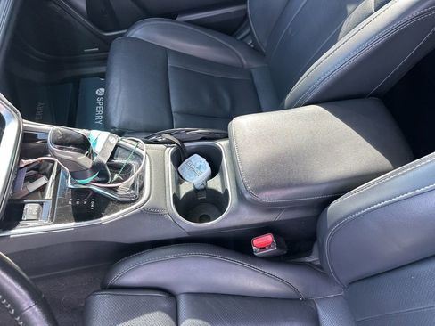 Used 2021 Subaru Outback Limited image 19