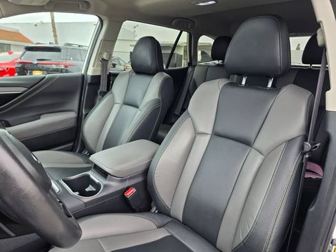 Certified 2024 Subaru Outback Onyx Edition AWD/4WD image 15