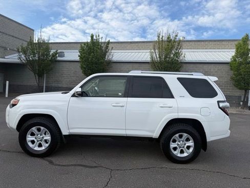 Used 2016 Toyota 4Runner SR5 Premium AWD/4WD image 1