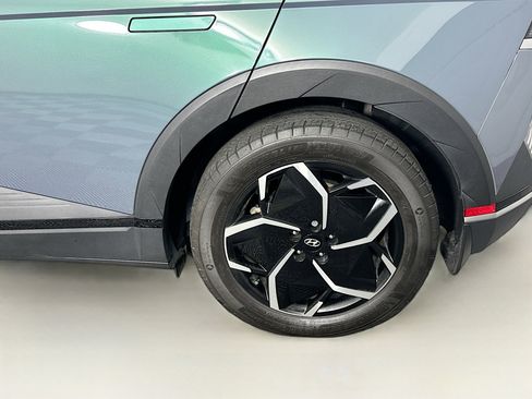 Used 2024 Hyundai Ioniq 5 SEL image 11