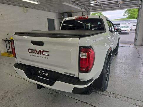 Certified 2024 GMC Canyon Elevation w/ Convenience Package AWD/4WD image 5