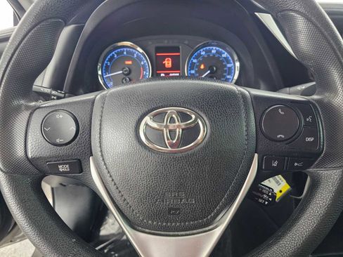 Used 2018 Toyota Corolla LE FWD image 22