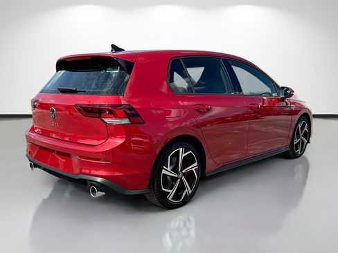 Used 2026 Volkswagen GTI SE FWD image 3