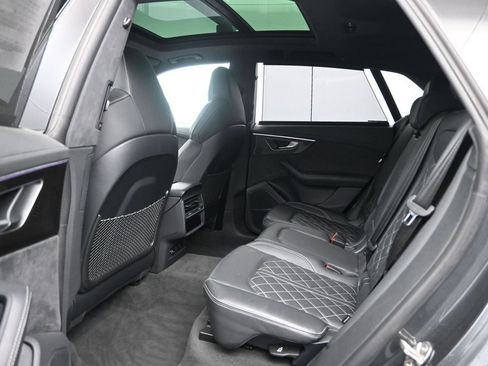 Used 2023 Audi SQ8 Prestige AWD/4WD image 25