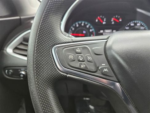 Used 2023 Chevrolet Malibu LT image 10